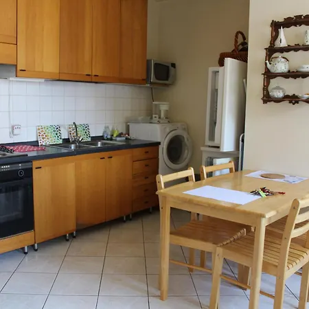 Charmante Maison De A Avec Climatisation Et Parking - Fr-1-584-60 Toul